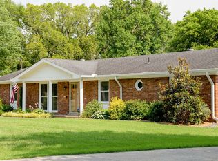 222 Sumner Ave, Gallatin, TN 37066