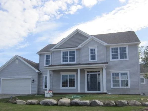 5863 Powder Horn Ln, Jamesville, NY 13078