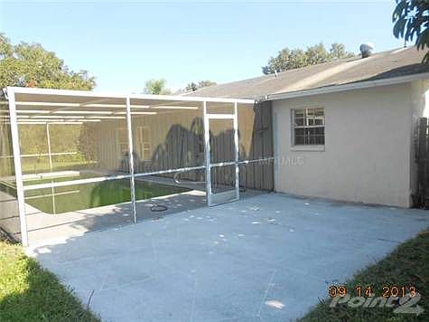 4th image of 4915 Habana Dr