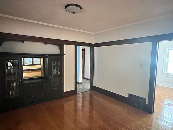3rd image of 3061 N 25th St