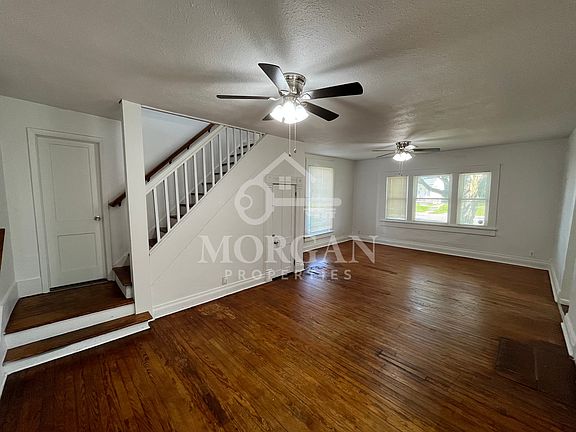 2nd image of 921 W 9th St