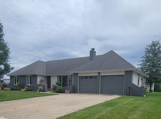 1109 E Monroe St, Mount Ayr, IA 50854