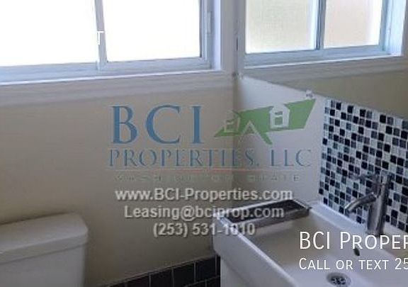 3rd image of 5503 112th St SW #3