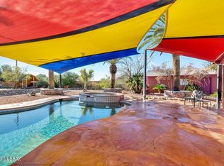 831 W Calle Casquilla, Tucson, AZ 85704