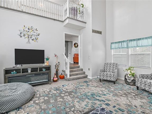 4th image of 13341 Metropolitan Ave