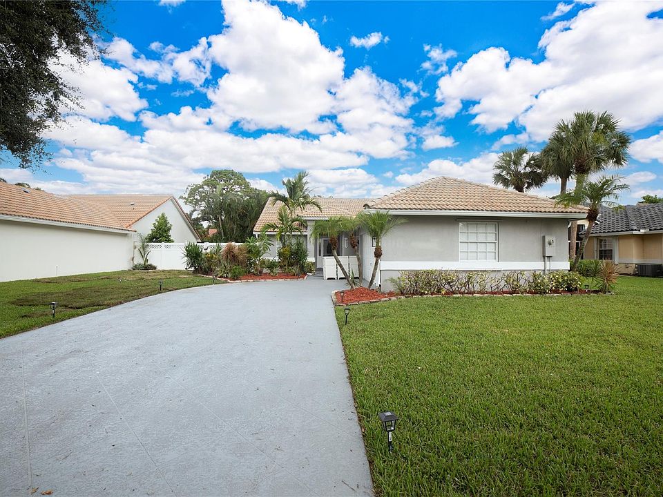 1st image of 3733 S Lancewood Place