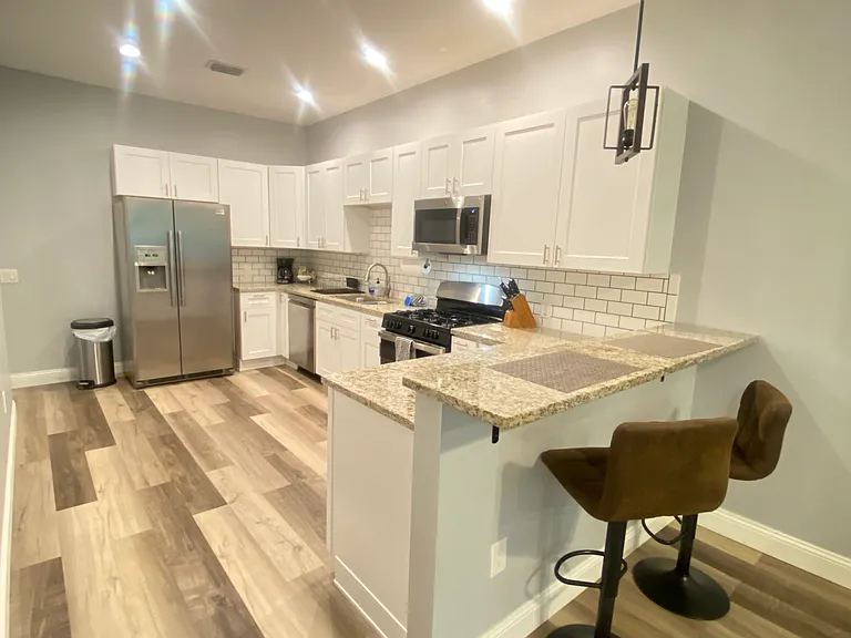 808 Grove St N #808 — Photo 8