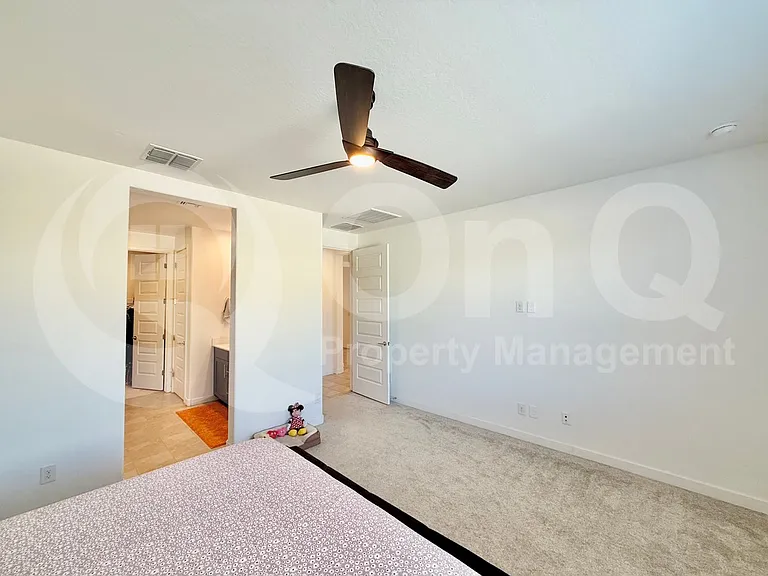 519 S Avocet St — Photo 16