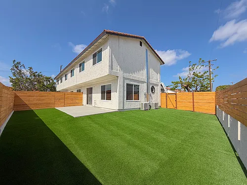 522 W California Ave Photo 1