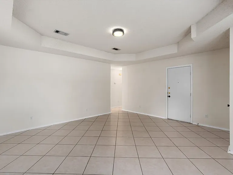 101 Ina Ct #INACOURT101 — Photo 17