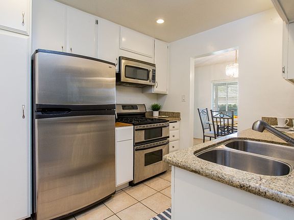 5th image of 10233 Langmuir Ave