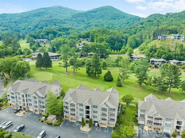 65 Glenview Ln APT 3033, Maggie Valley, NC 28751