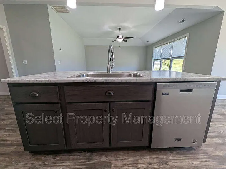 1408 Sacred Oak Ct — Photo 12