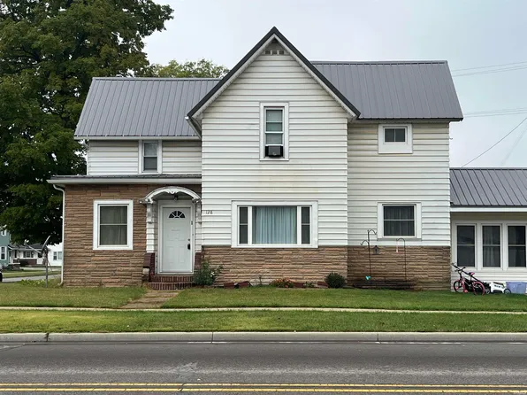 128 S Main St, Topeka, IN 46571