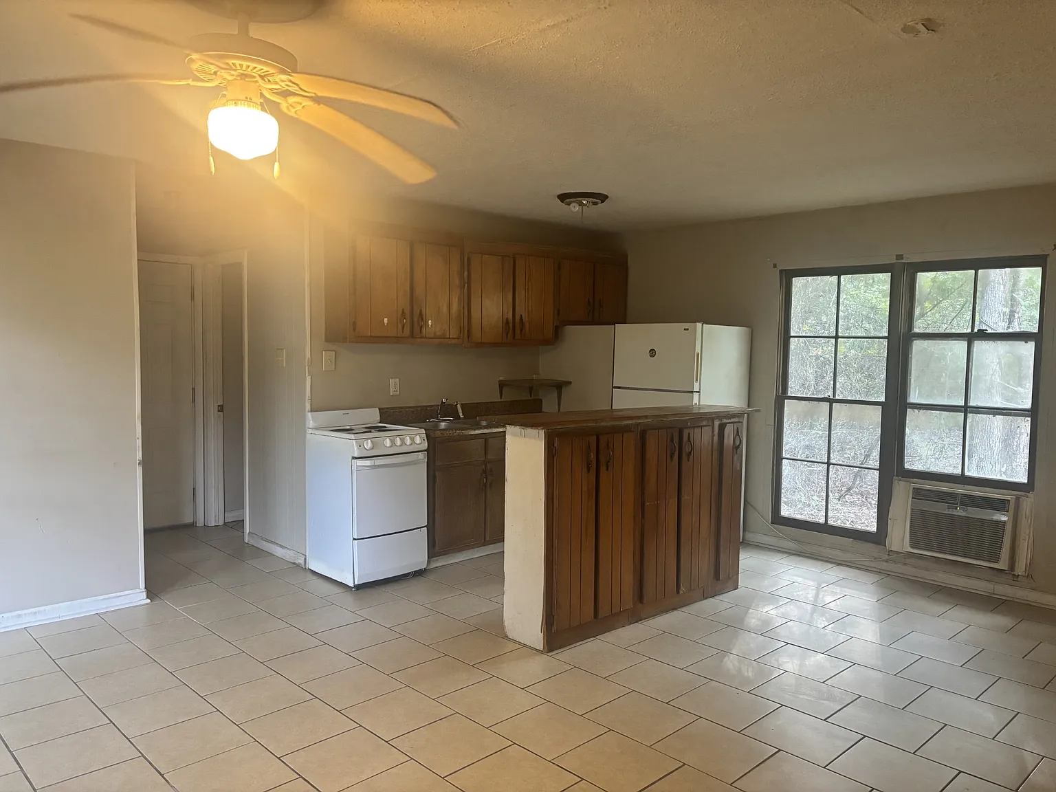 117 Herron Drive - 1 — Photo 3