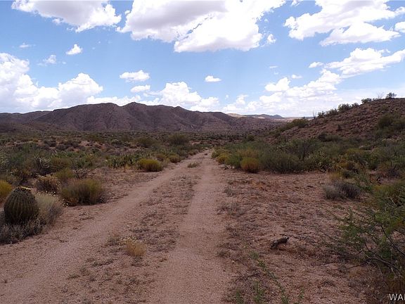 3rd image of 252-02-142 Near Trout Creek