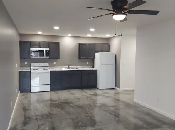 620 S Main St #4, Monroe City, MO 63456