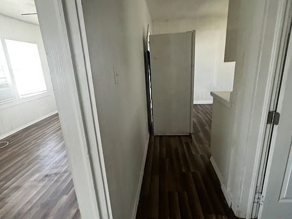 3rd image of 204 N Main St