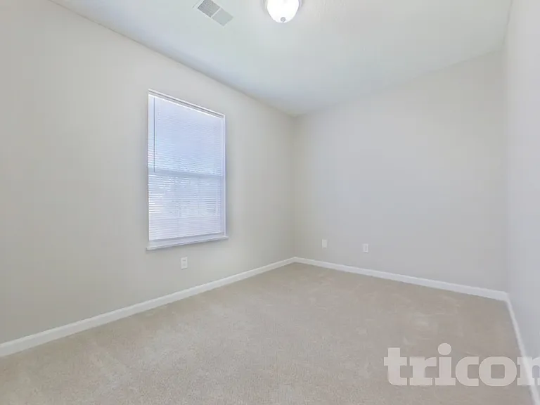 106 Sandpine Rd — Photo 14