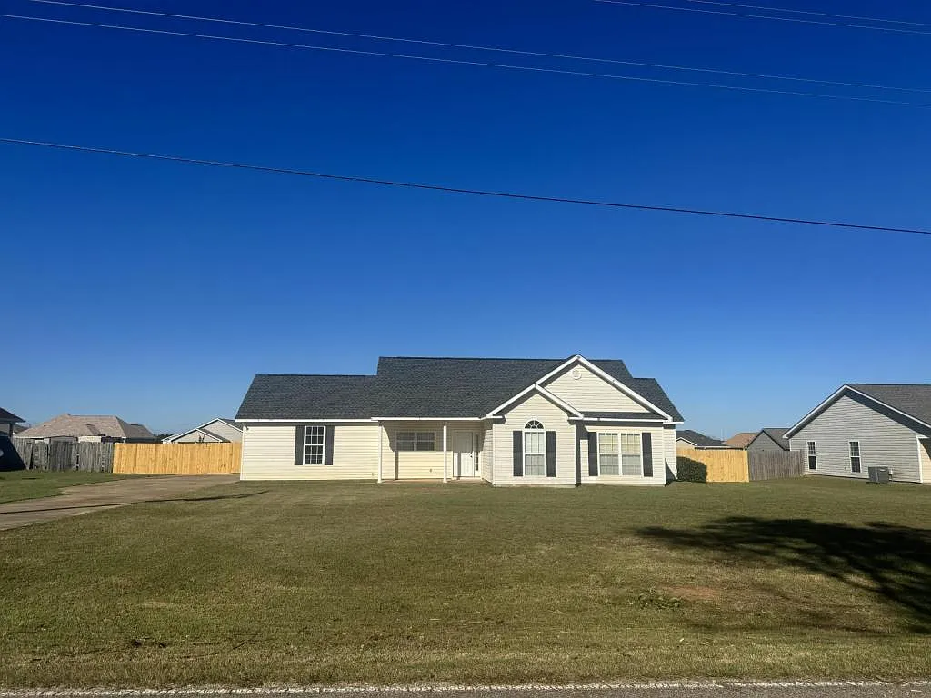 209 Gritney Road — Photo 1