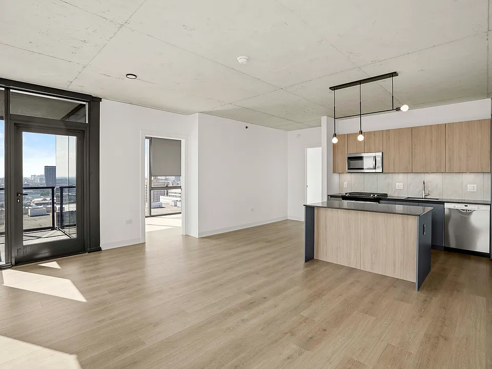 234 W Polk St #3/2