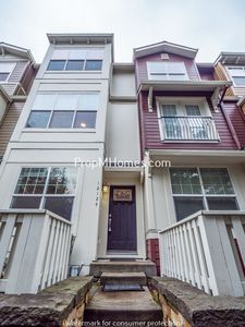 12124 SE High Creek Rd, Happy Valley, OR, 97086