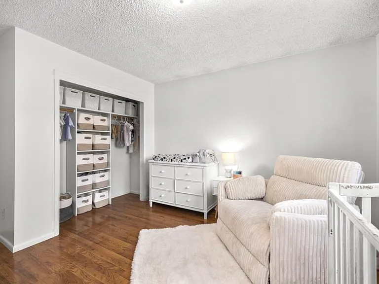 304 Harrison Blvd — Photo 16