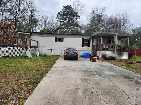 3rd image of 18705 Ducros Rd