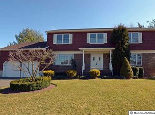 55 W Canadian Woods Rd, Manalapan, NJ 07726