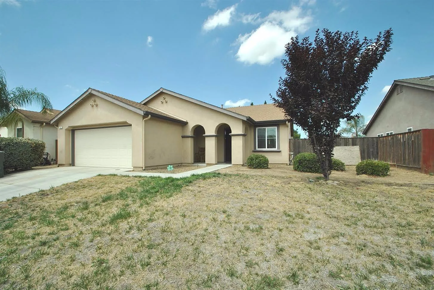 1797 N Dante Ave photo 1