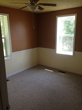 5th image of 2071 S Illinois Ave