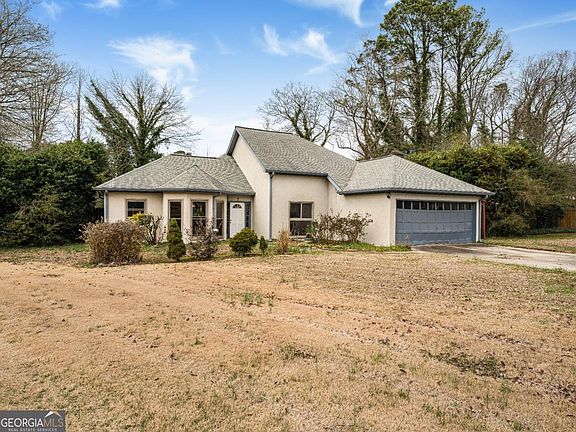 2nd image of 710 Friendship Ridge Ct