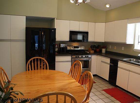 4th image of 1387 Downwood Manor Dr