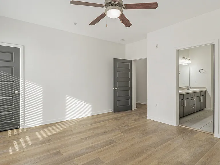 Start and end your day in a cozy, inviting space.