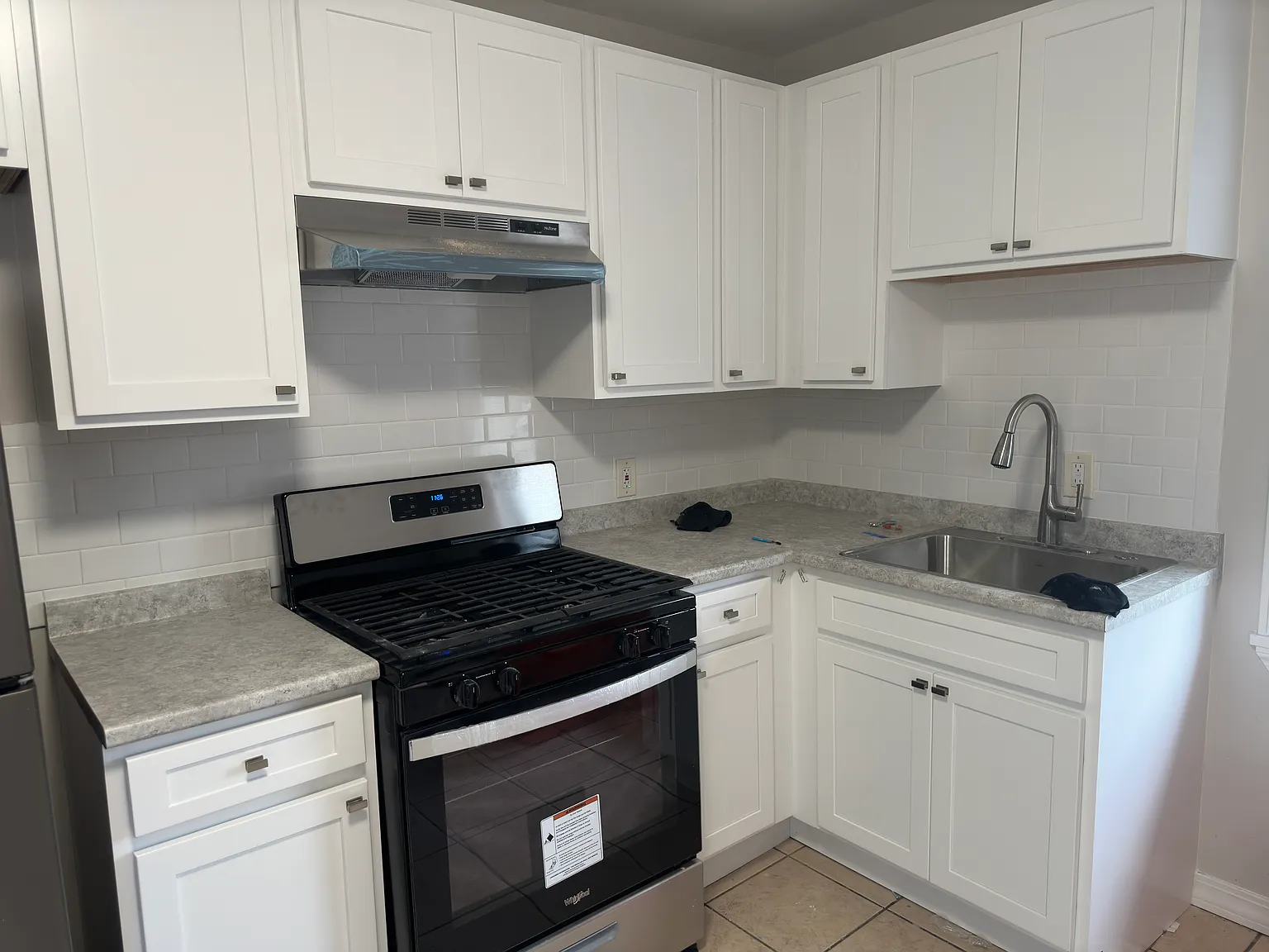 5 bed, 1800 sqft, $2,575 — Photo 1