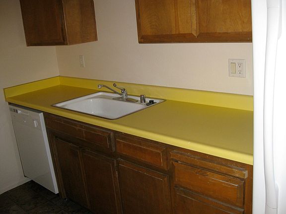 5th image of 818 Barcelona Ave
