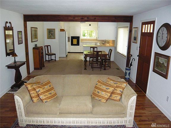 3rd image of 1003 S 10th St
