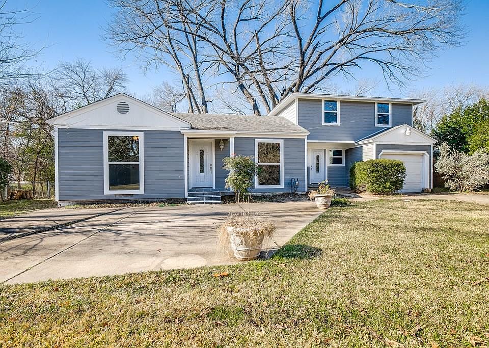 1st image of 706 Oak Dr