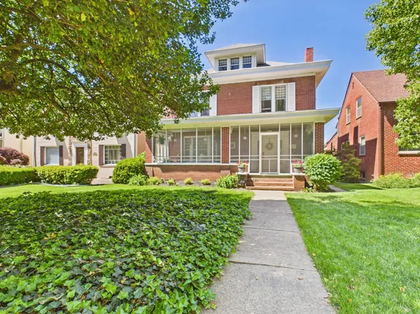 320 9th Ave, Huntington, WV 25702