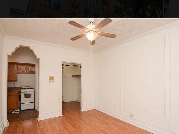 5th image of 4066 N Kenmore Ave #101