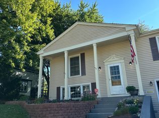 23 Fernwood Rd, Montgomery, IL 60538