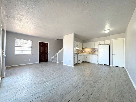 5th image of 10822 Ivanhoe Dr APT A