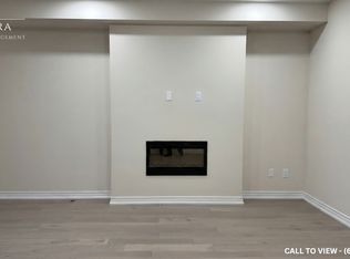 96 Turnberry Ln, Barrie, ON L9J 0M3