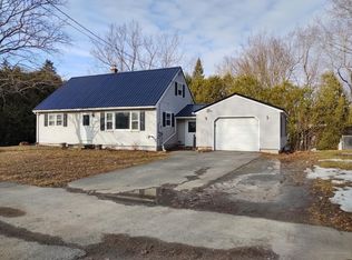 253 Howard St, Bangor, ME 04401