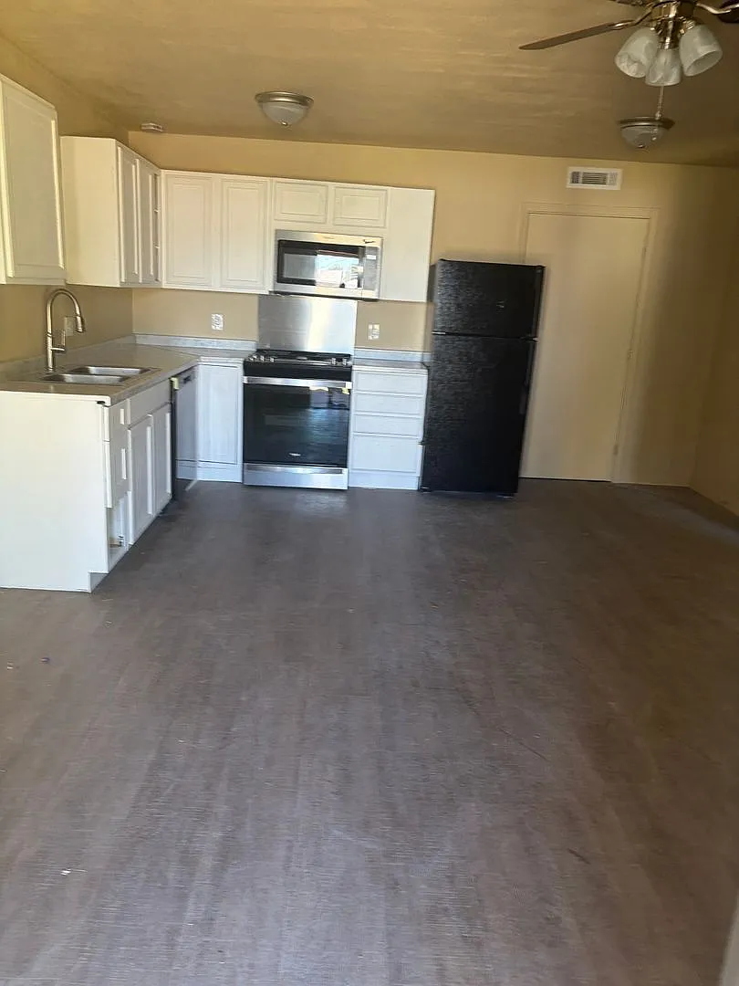 Flint Street Apartments — Photo 3