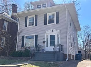 624 W Vine St, Springfield, IL 62704