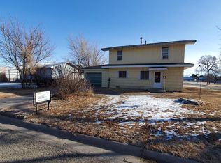 404 N 7th Ave, Hill City, KS 67642