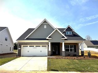 1044 Fairhaven Dr LOT 100, Mebane, NC 27302