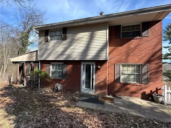 1010 1st Street Ext, Trafford, PA 15085