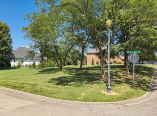 1201 Beresford Way, Paducah, KY 42001